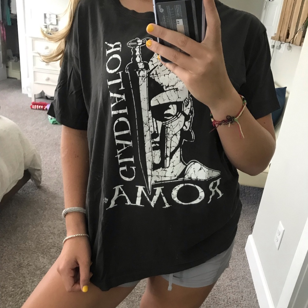 T shirt